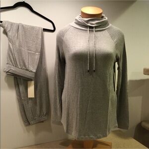 Black Butterfly light gray jogger set Woman’s size small turtleneck